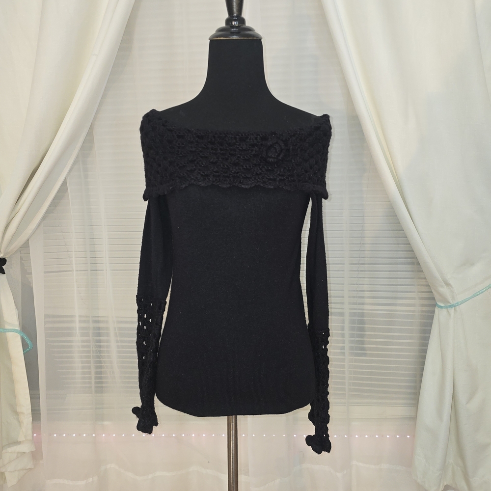 La Redoute Elegant Black Off-Shoulder Sweater w/ Crochet Collar and Cuffs S